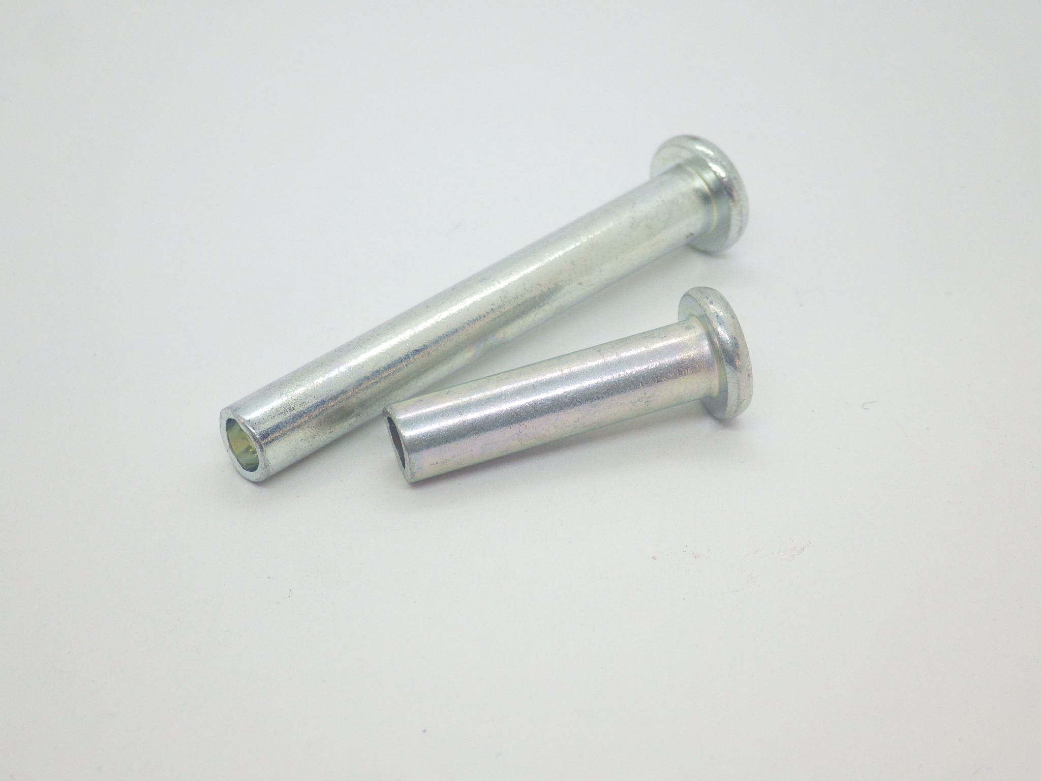 鉄 Lリベット　Φ7×28 ・Φ7×52.5