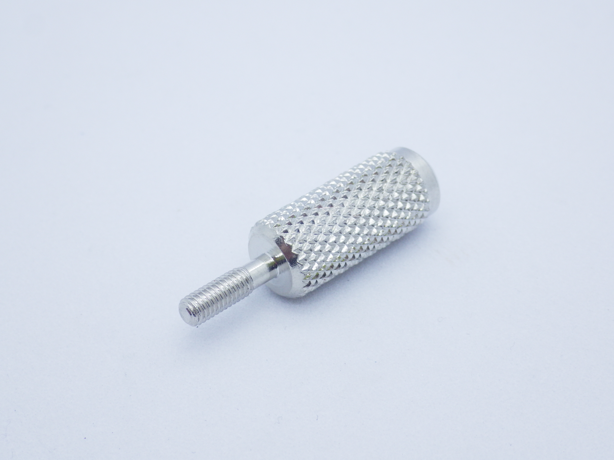 十字マイナス溝付きローレットビスM3×10