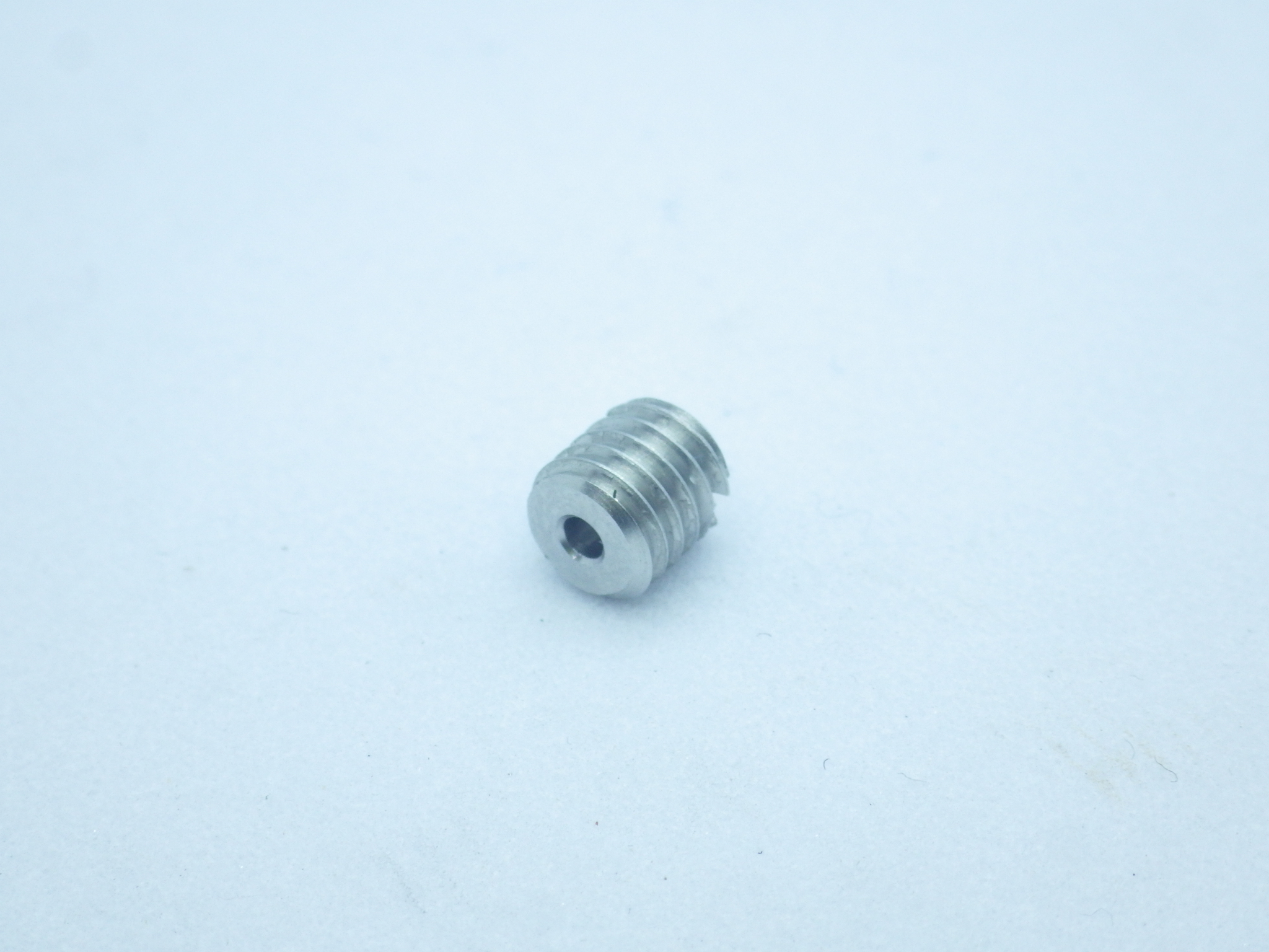 SUS316　オリフィスネジM5×5 Φ1.5