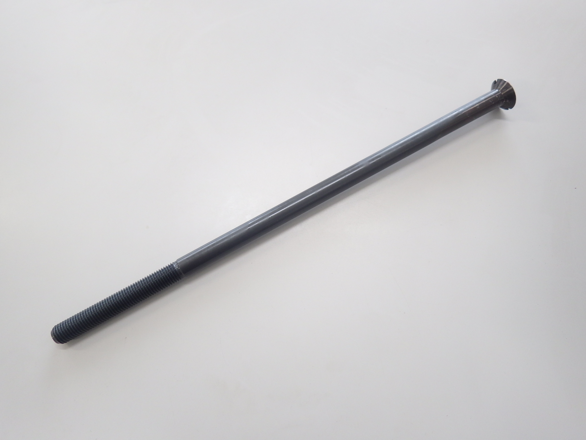 SCM435　すり割付皿ボルト　M16×420L